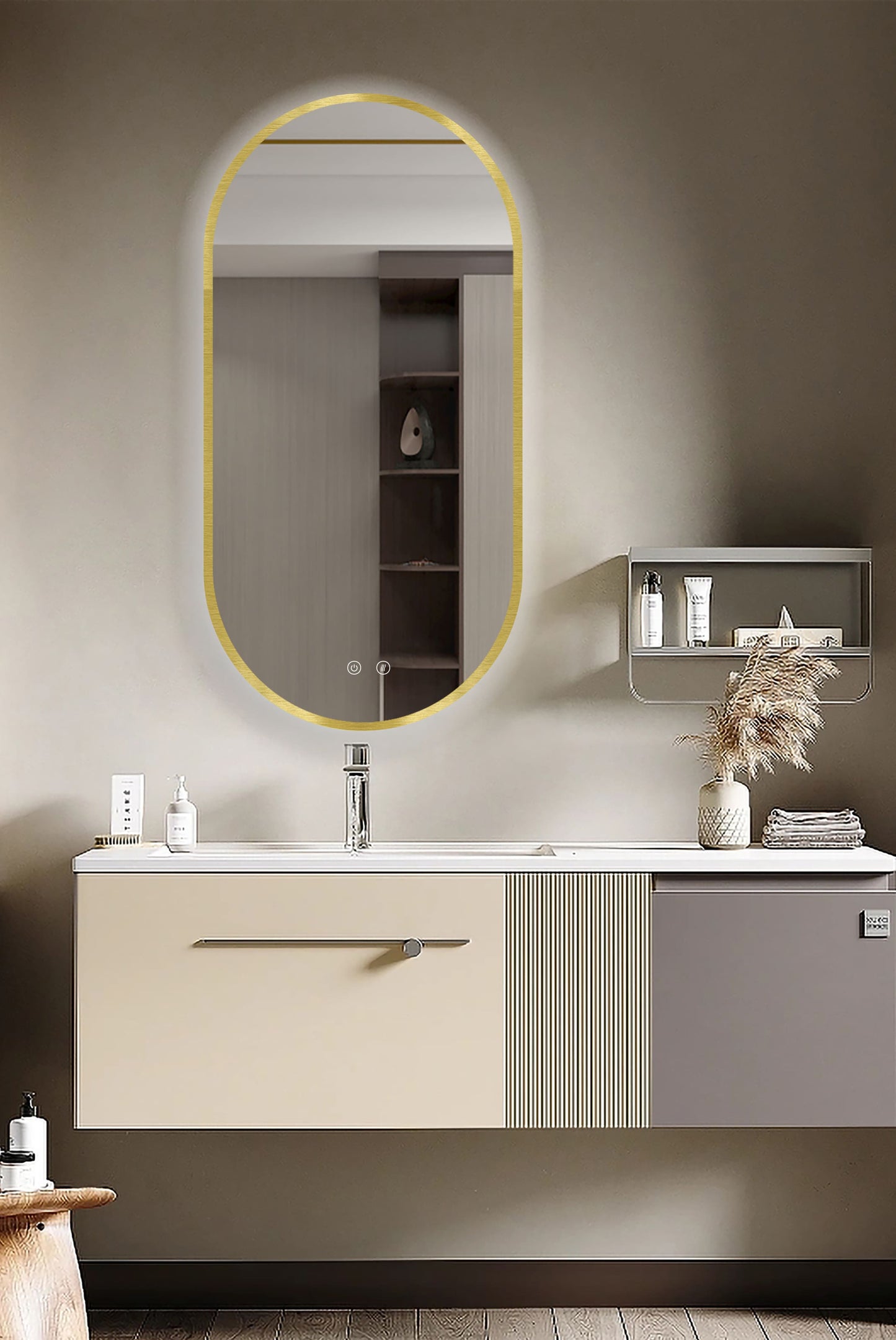 LED-peili Selene Gold & Black